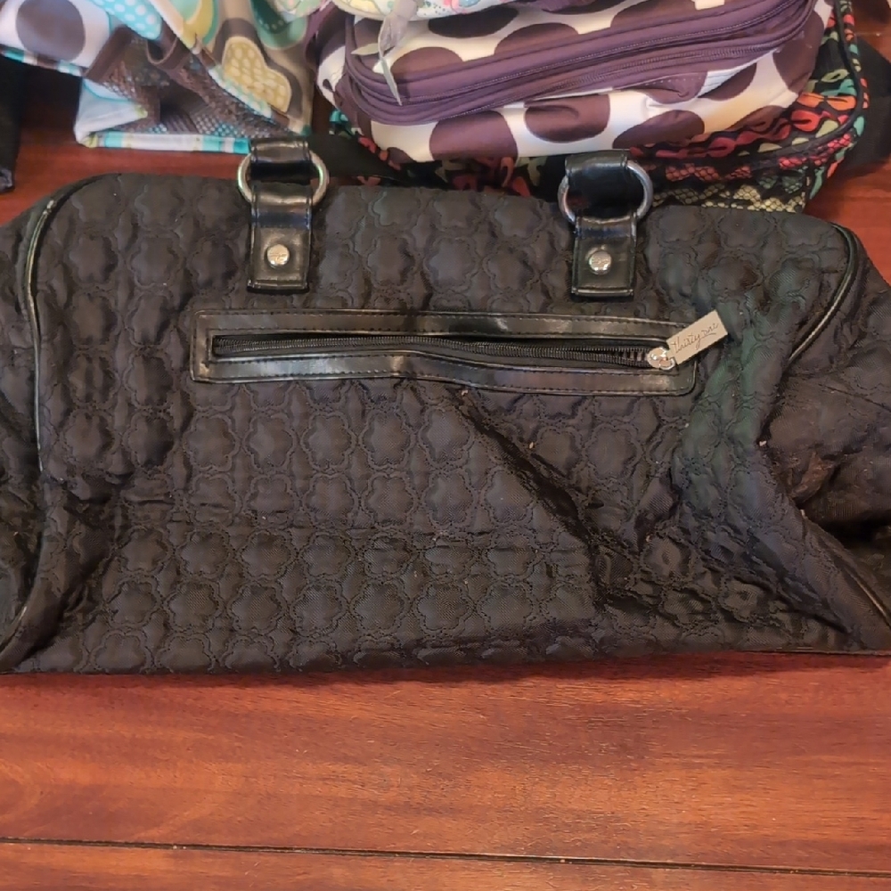 Elegant Black Quilted Women's Bag